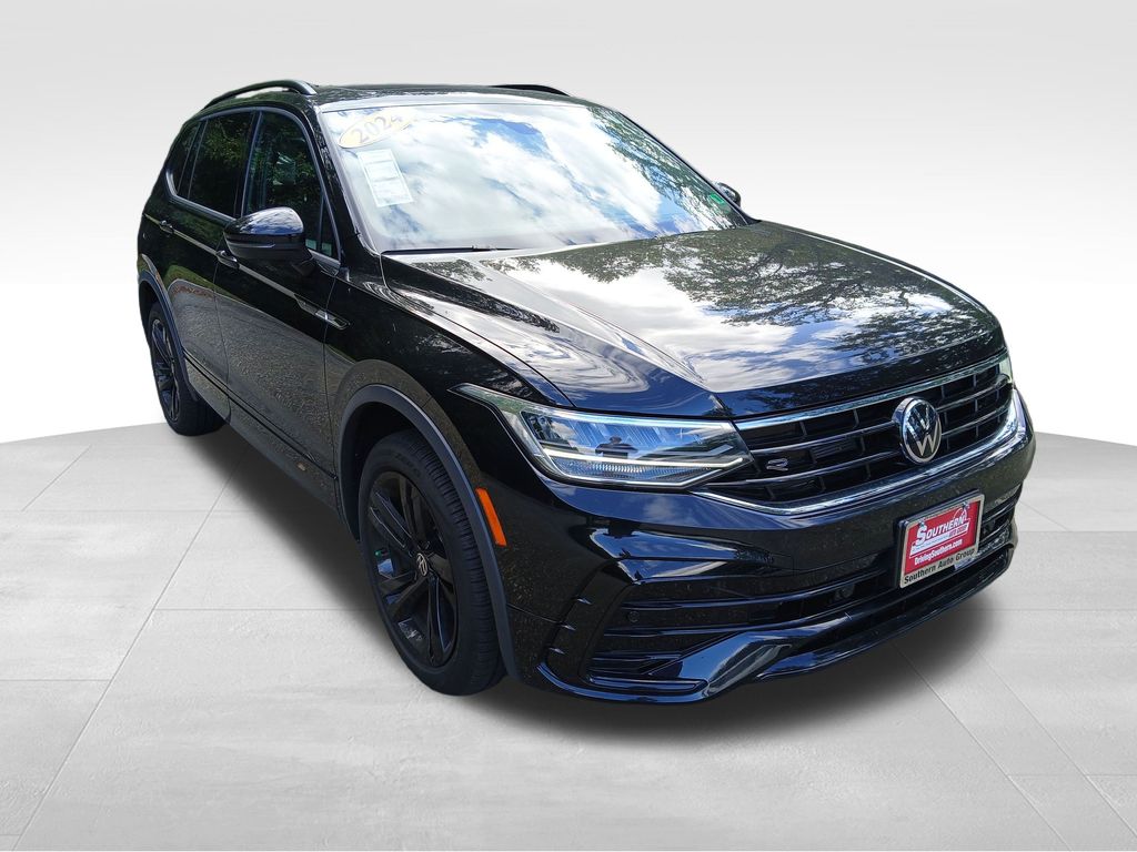 2024 Volkswagen Tiguan SE R-Line Black photo 6