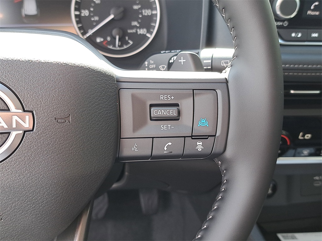 2026 Nissan Rogue SV photo 25