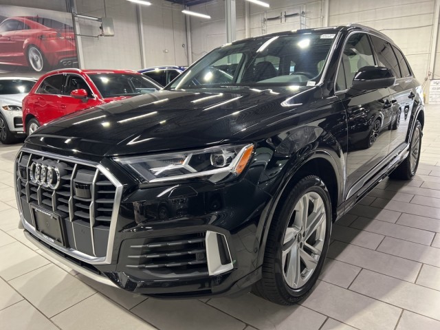 2022 Audi Q7 55 Premium Plus