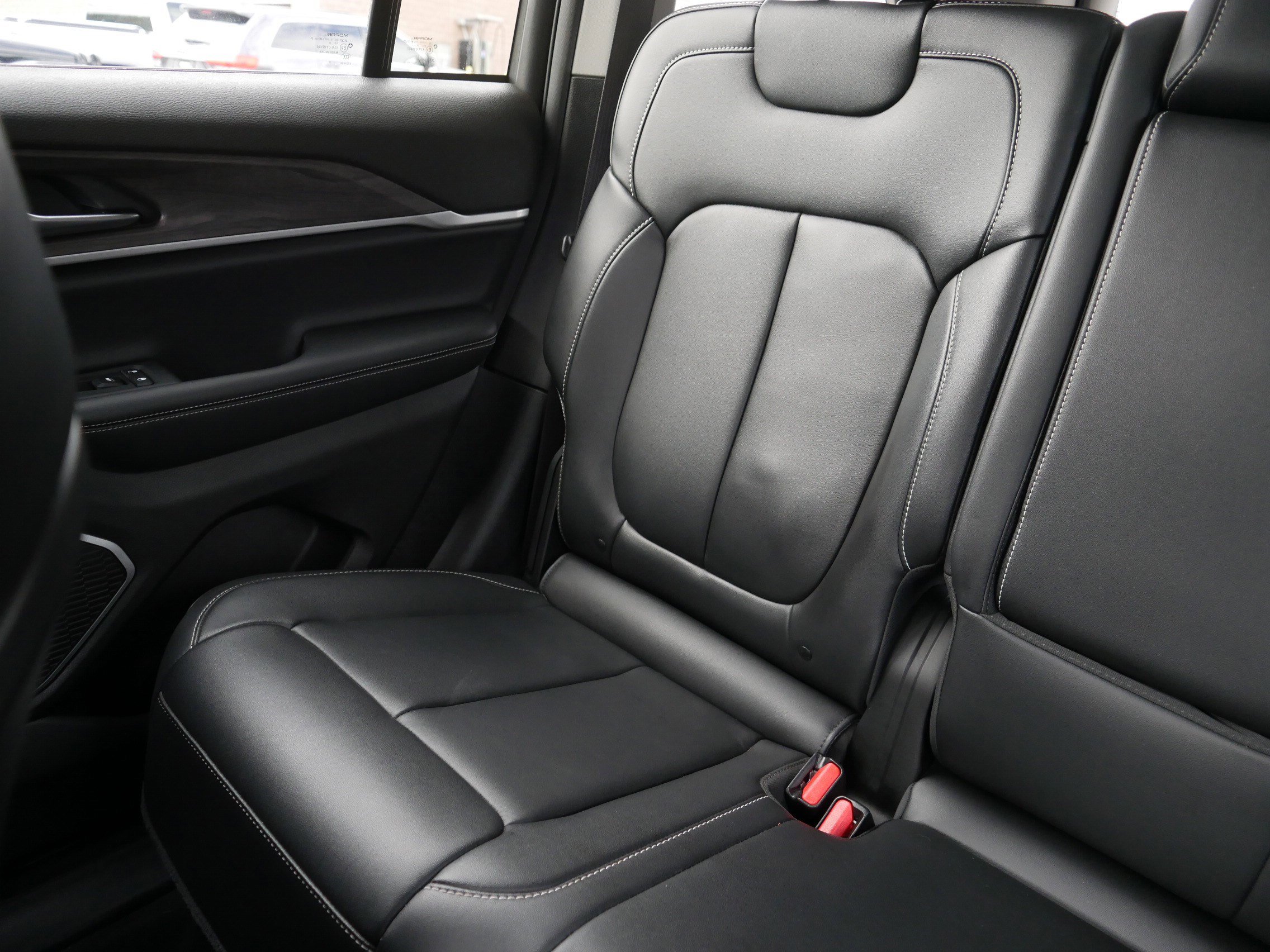 2022 Jeep Grand Cherokee Limited photo 12
