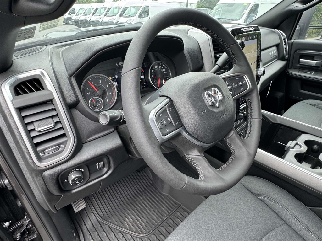 2025 Ram 2500 Big Horn photo 2