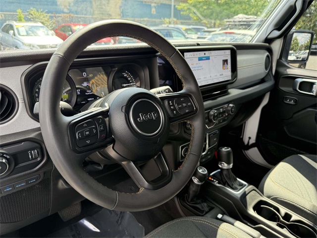 1C4RJXN65RW166468