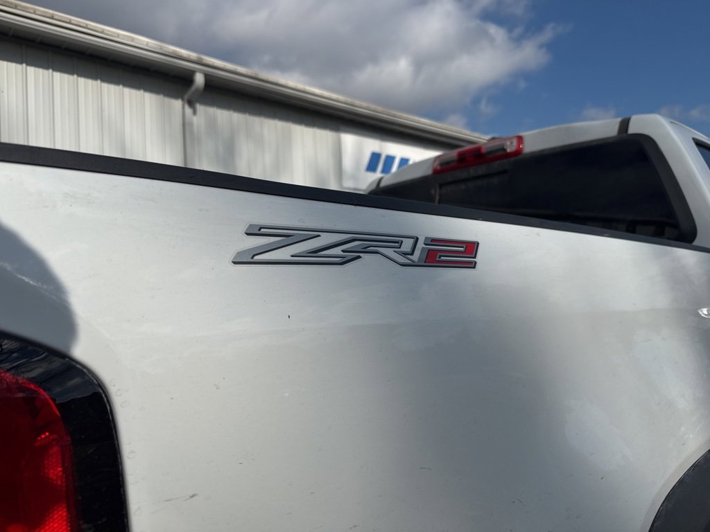 2021 Chevrolet Colorado ZR2 photo 2