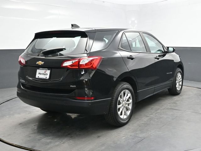 2021 Chevrolet Equinox LS photo 4
