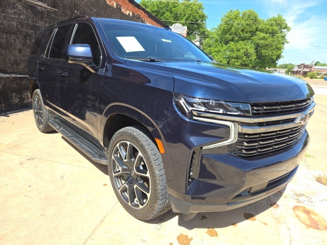 2021 Chevrolet Tahoe RST photo 3