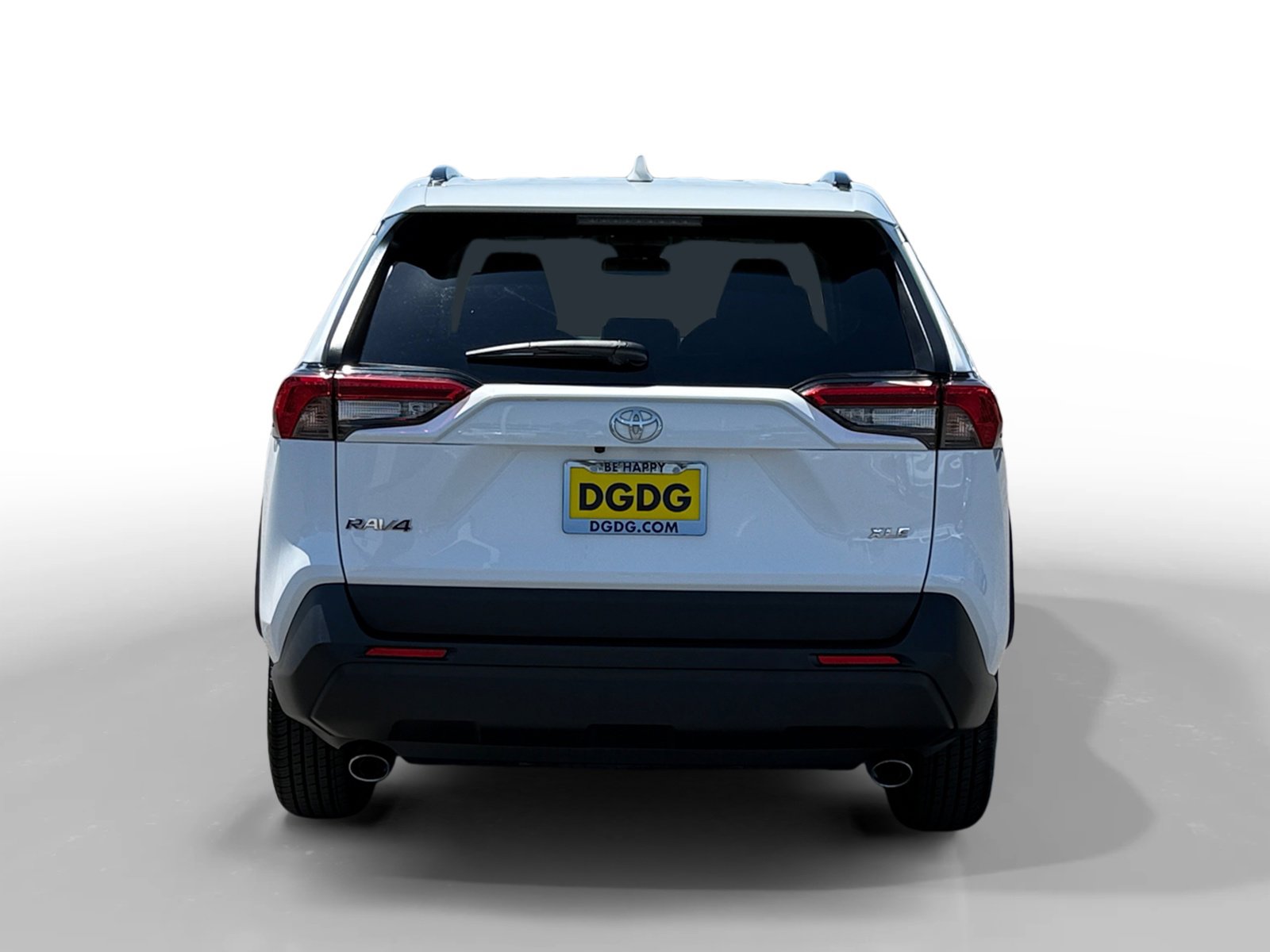 2023 Toyota RAV4 XLE photo 4