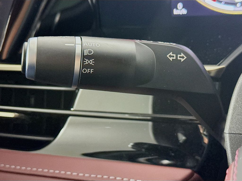 2026 Infiniti QX80 photo 10