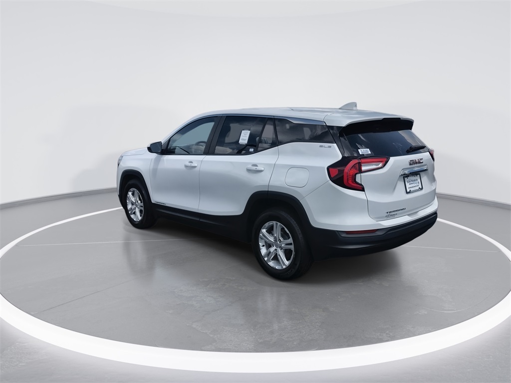 2024 Gmc Terrain SLE photo 5