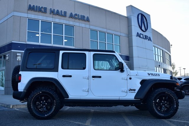 2022 Jeep Wrangler Unlimited Willys photo 4