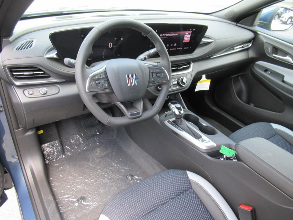 2025 Buick Envista Preferred photo 14