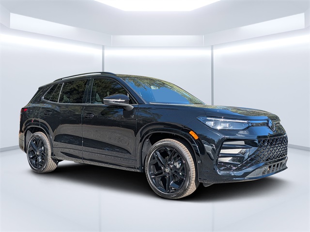 2026 Volkswagen Tiguan SE R-LINE BLACK's photo