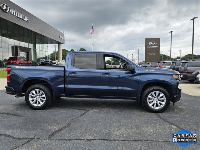 2021 Chevrolet Silverado 1500 Custom photo 13