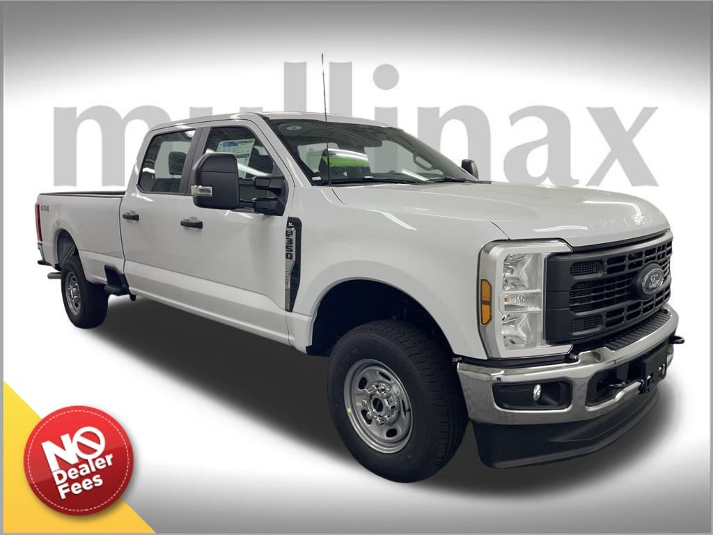 2026 Ford F-350 Super Duty XL's photo