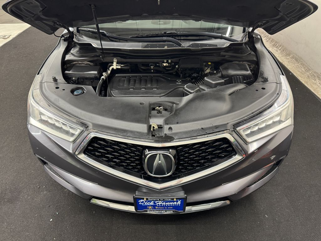 2018 Acura MDX Technology photo 16