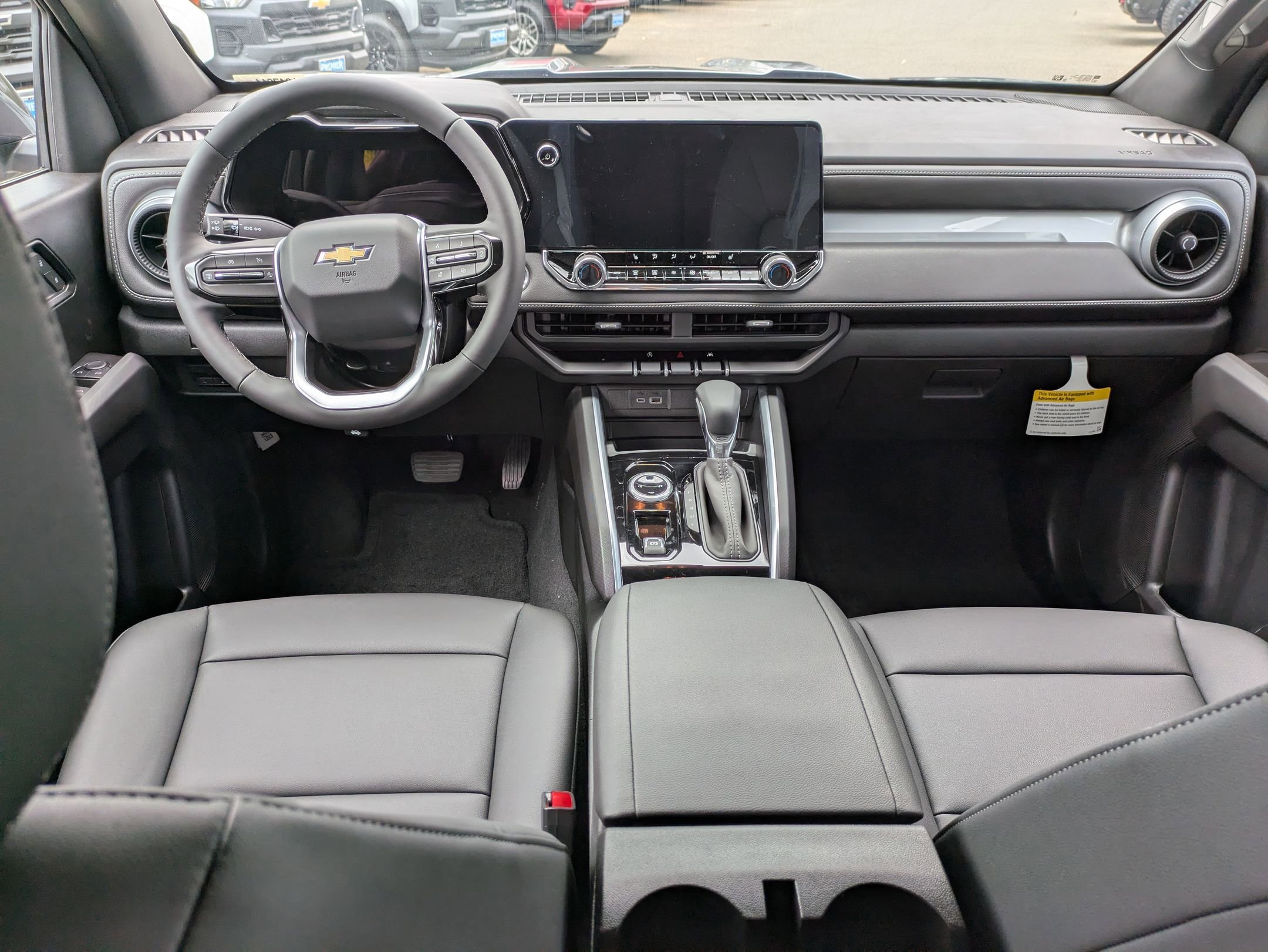 2025 Chevrolet Colorado Work Truck LT photo 15