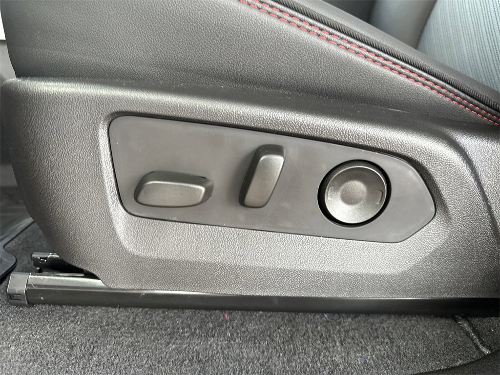 2026 Gmc Canyon AT4X photo 13