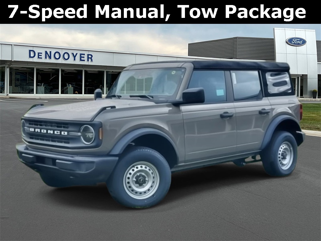 2025 Ford Bronco 4-Door Base's photo