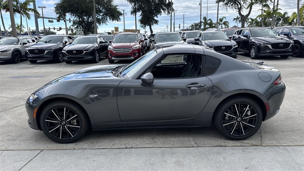 2025 Mazda MX-5 Miata Miata RF Grand Touring photo 11