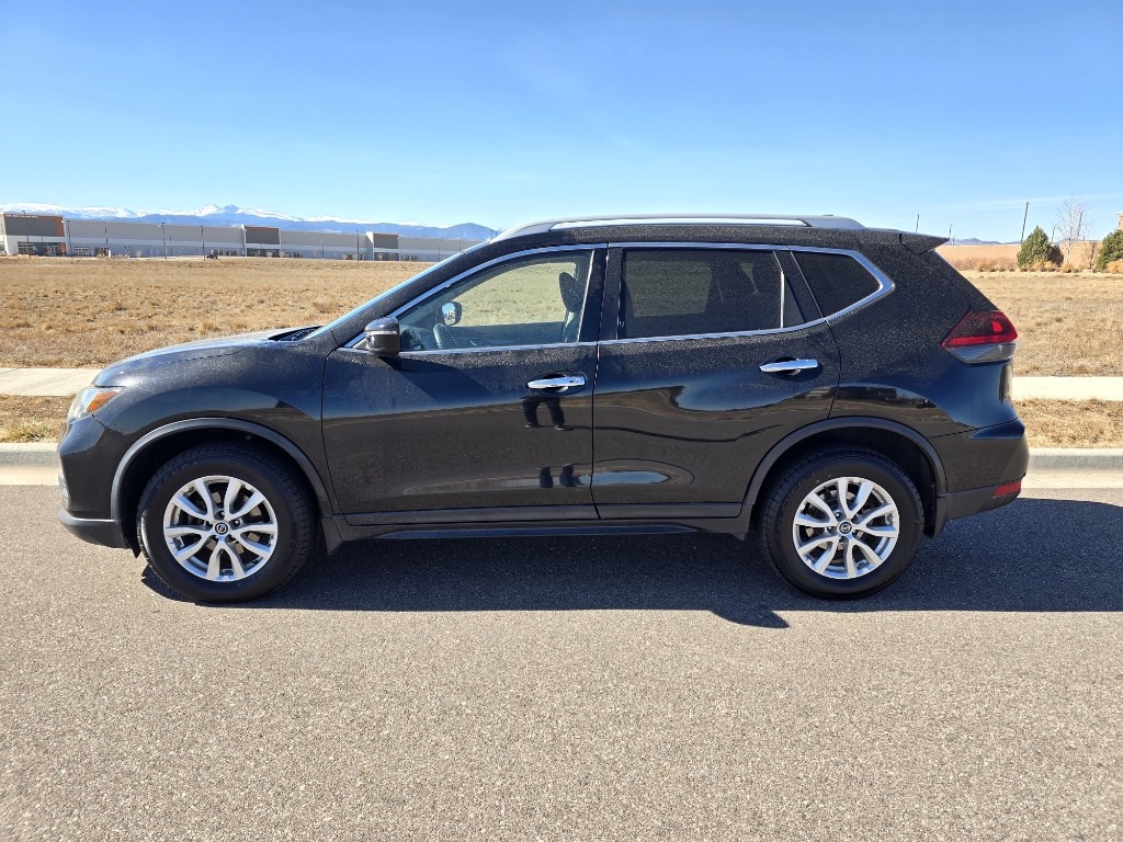 Used 2019 Nissan Rogue SV with VIN 5N1AT2MV8KC844488 for sale in Santa Fe, NM
