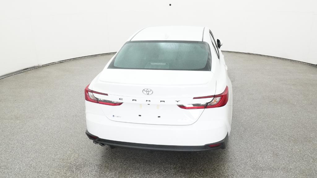 2026 Toyota Camry SE photo 18