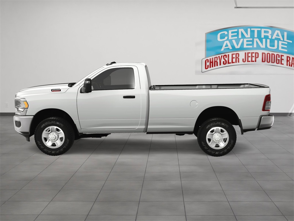 2023 Ram 2500 Tradesman photo 3