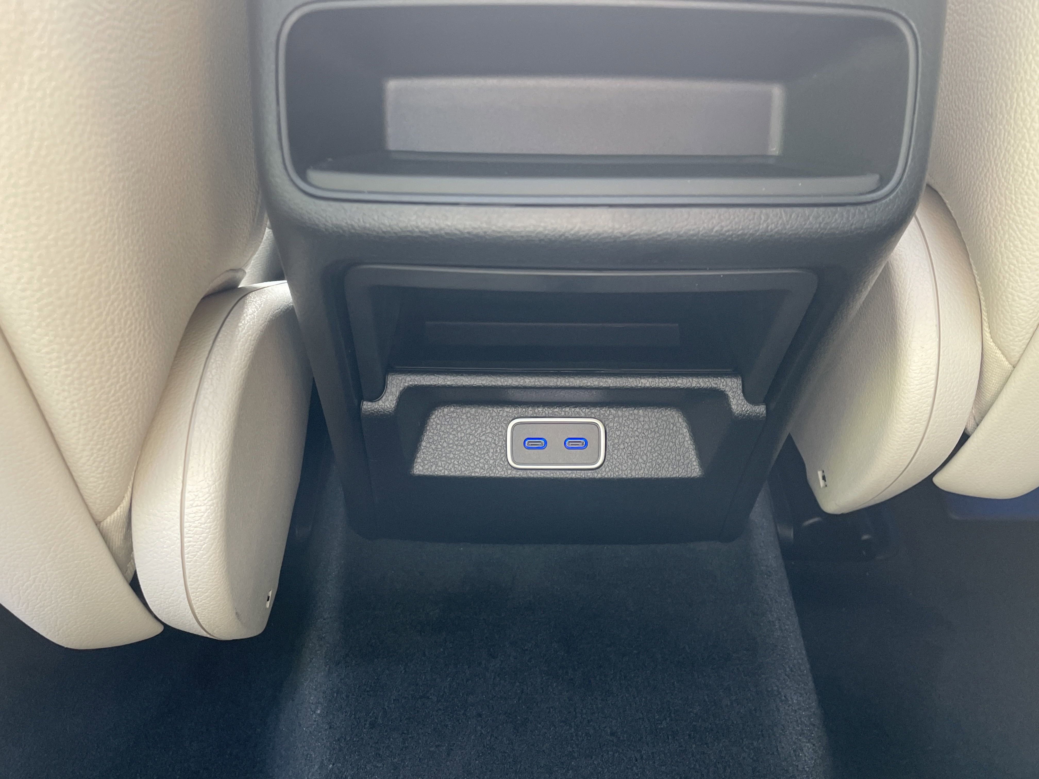 2025 Mercedes Benz GLE 350 photo 24