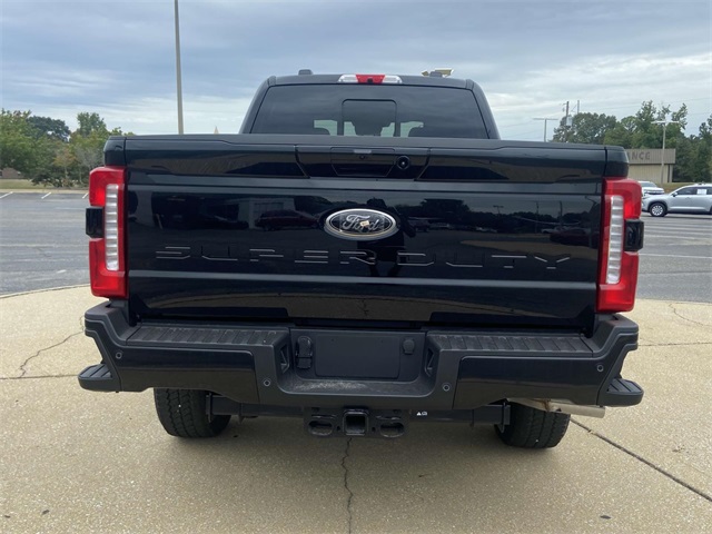 2026 Ford F-250 photo 3