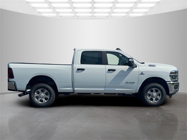 2025 Ram 2500 Big Horn photo 6