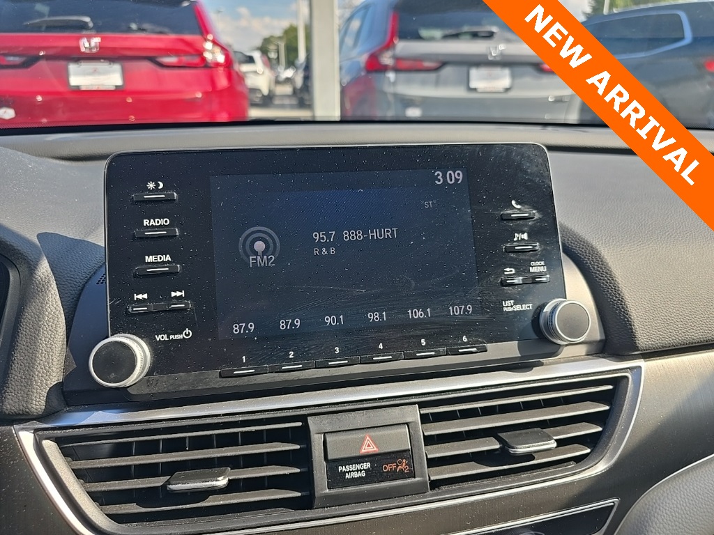2018 Honda Accord LX photo 13