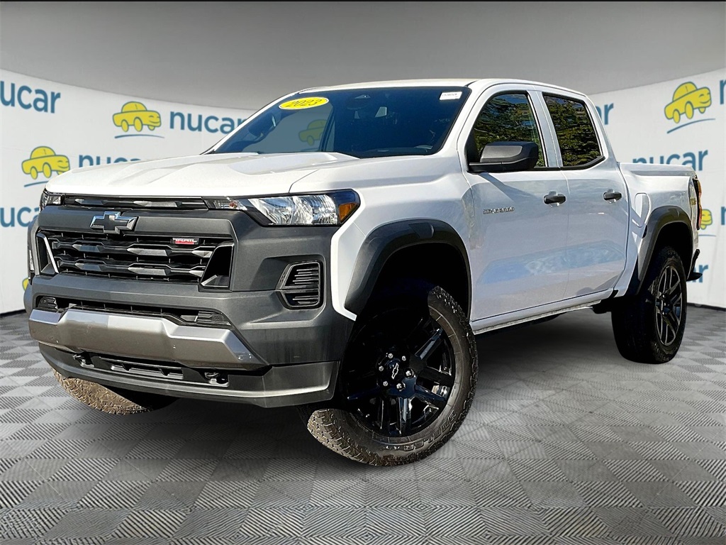 2023 Chevrolet Colorado Trail Boss photo 3