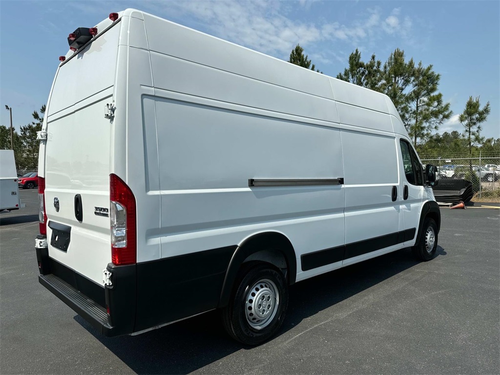 2024 Ram ProMaster 3500 photo 2