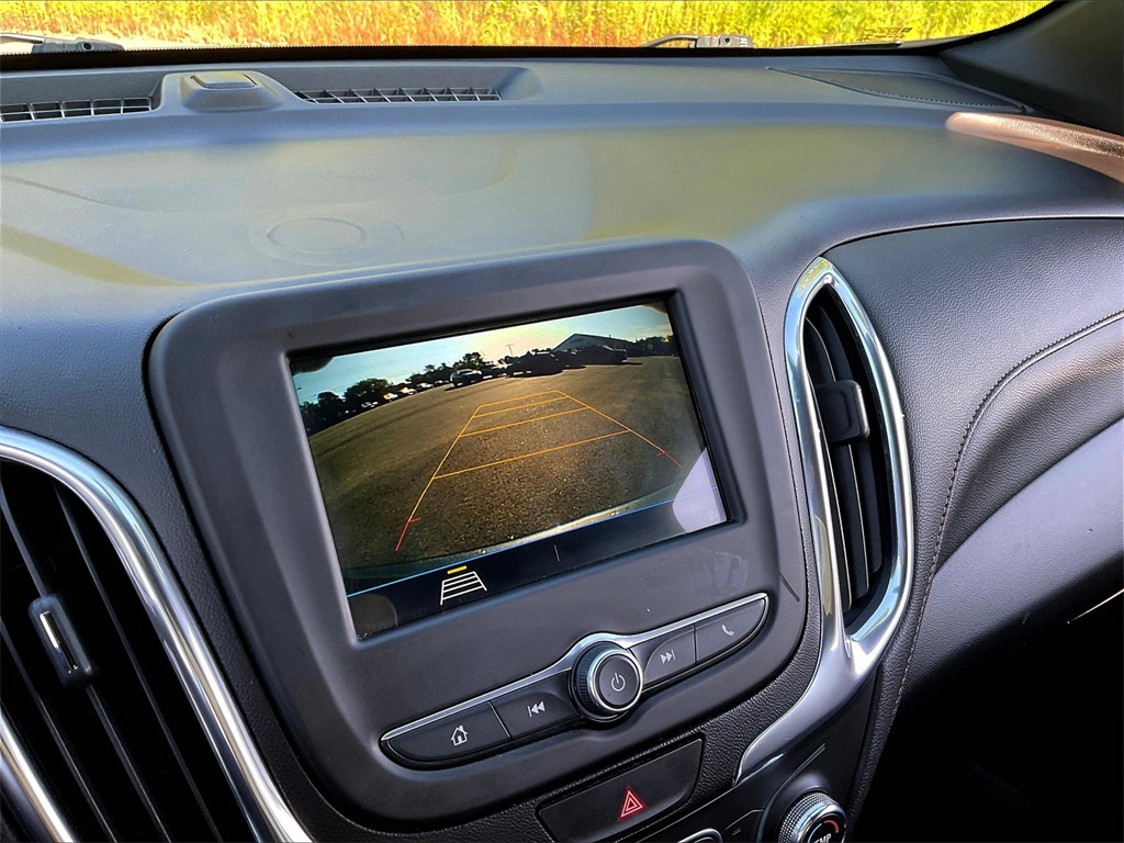 2019 Chevrolet Equinox LT photo 14
