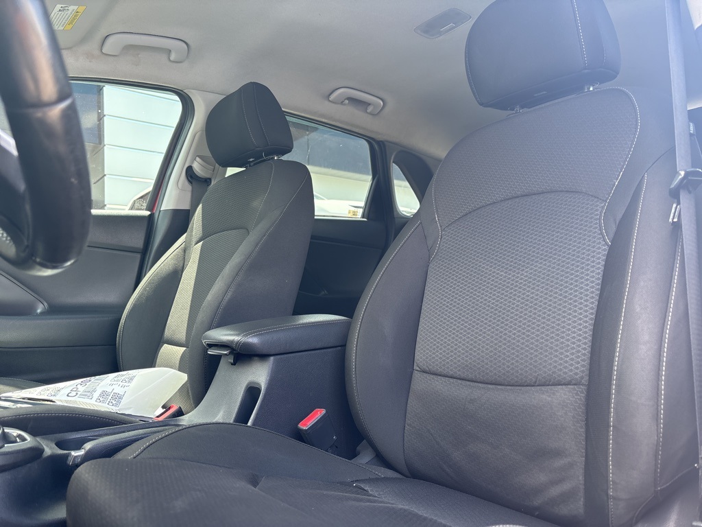 2018 Hyundai Elantra GT Base photo 28