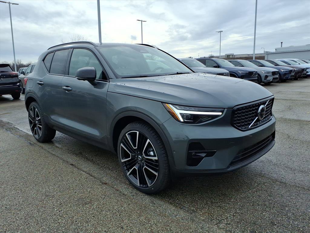 2026 Volvo XC40 Ultra's photo