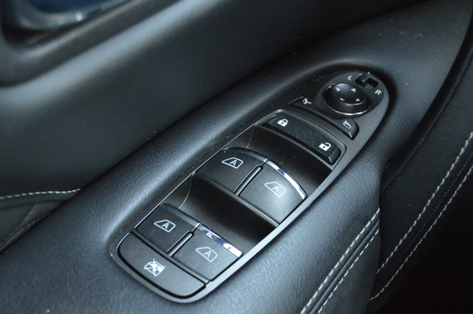 2023 Infiniti QX80 Sensory photo 12