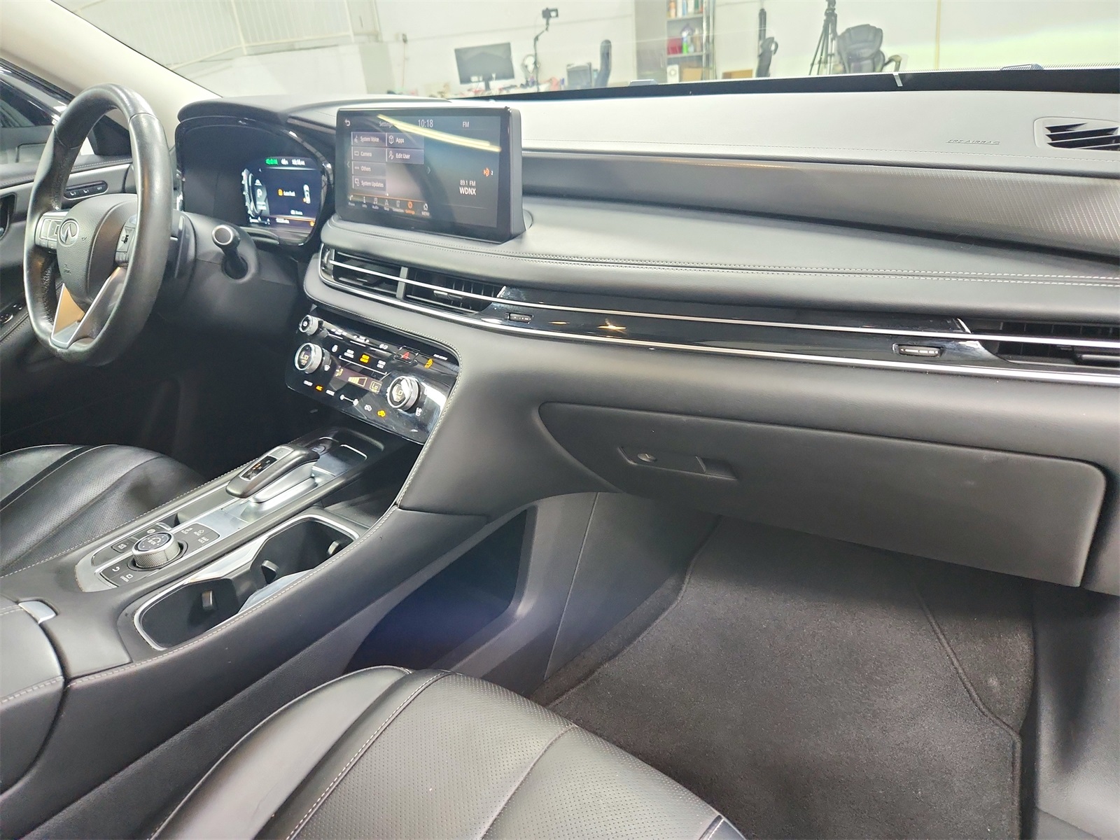 2024 Infiniti QX60 Luxe photo 40