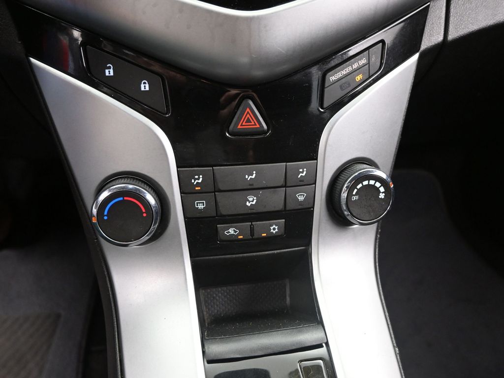2013 Chevrolet Cruze Eco photo 14