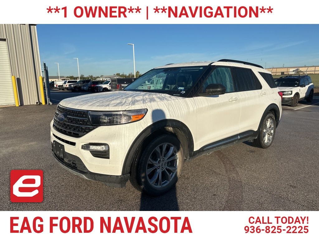 2022 Ford Explorer XLT's photo