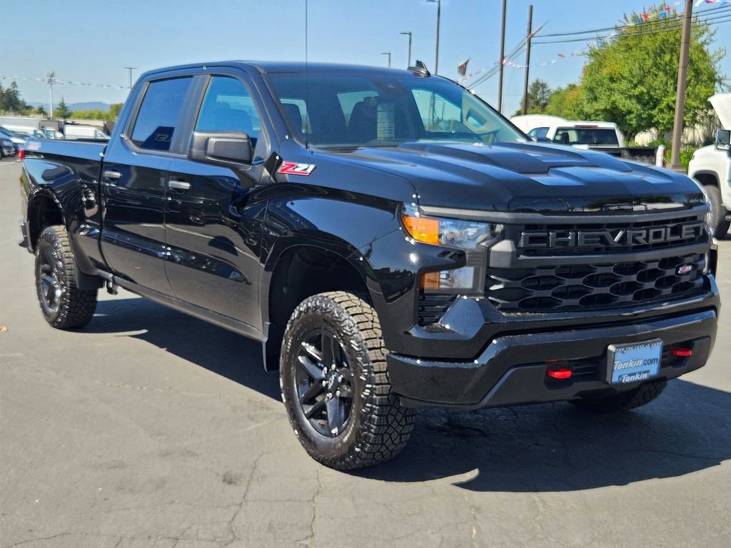 2025 Chevrolet Silverado 1500 Custom Trail Boss photo 8