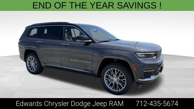 2025 Jeep Grand Cherokee L Summit's photo