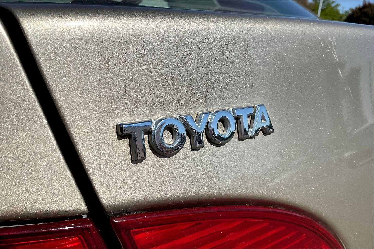 2008 Toyota Corolla CE photo 9