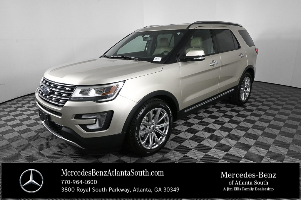 2017 Ford Explorer Limited's photo