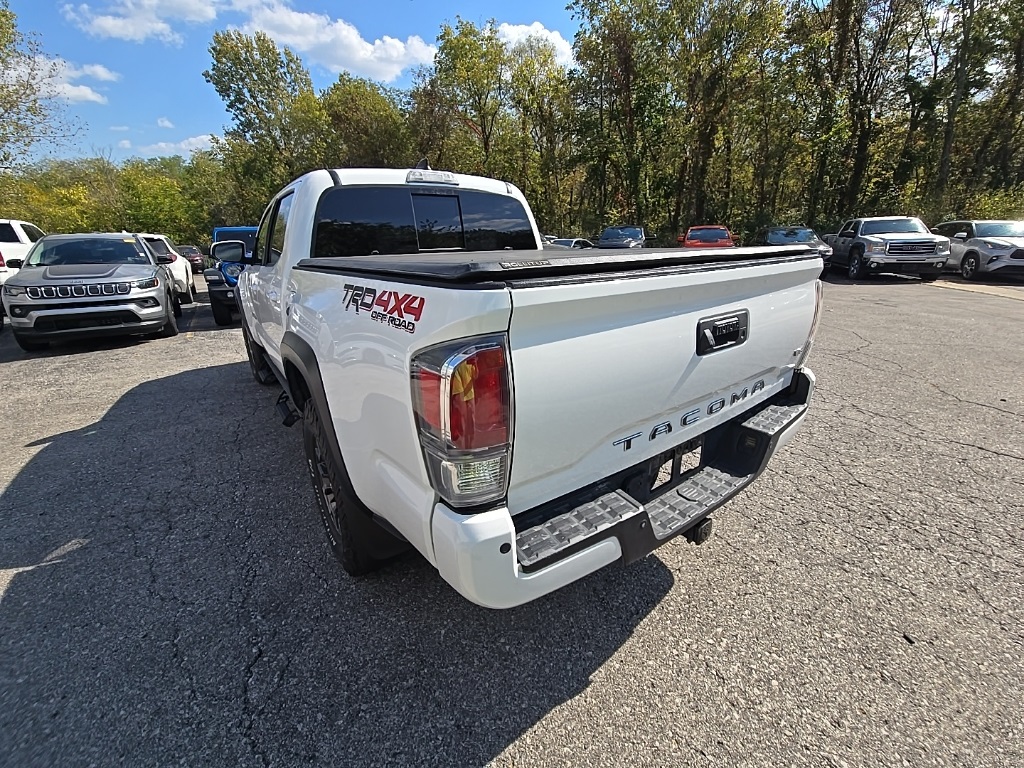 2021 Toyota Tacoma TRD Off-Road photo 4