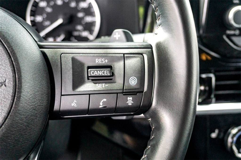 2024 Nissan Pathfinder SV photo 19