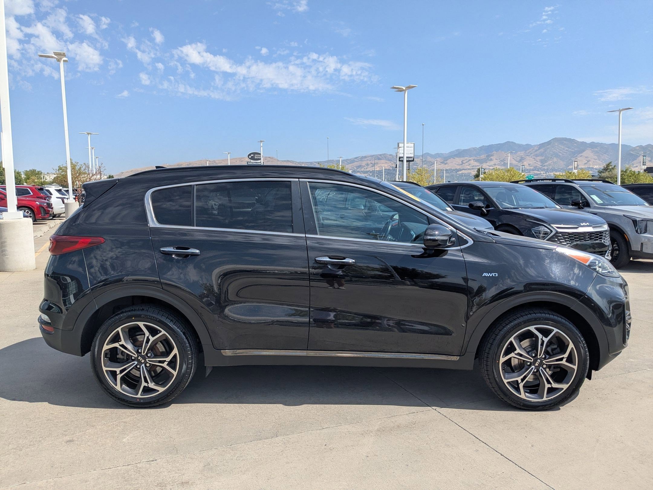 2021 Kia Sportage SX Turbo photo 3