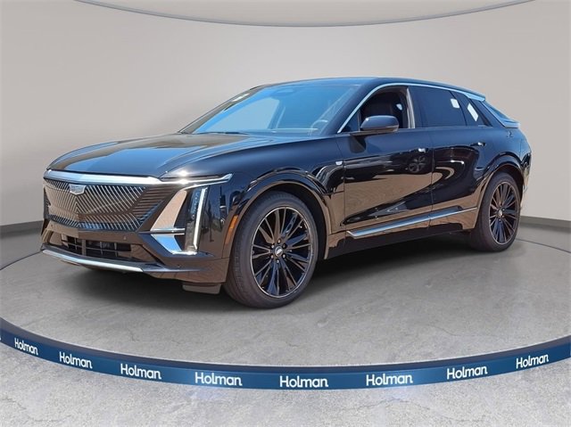 2025 Cadillac LYRIQ Luxury 2's photo