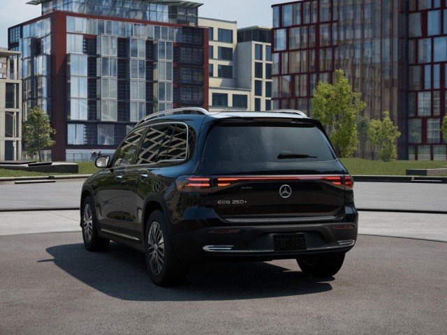 2025 Mercedes Benz EQB photo 26