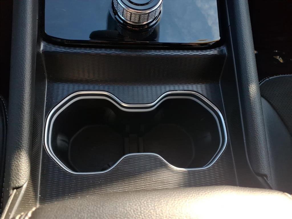 2025 JEEP GRAND CHEROKEE L - Image 15