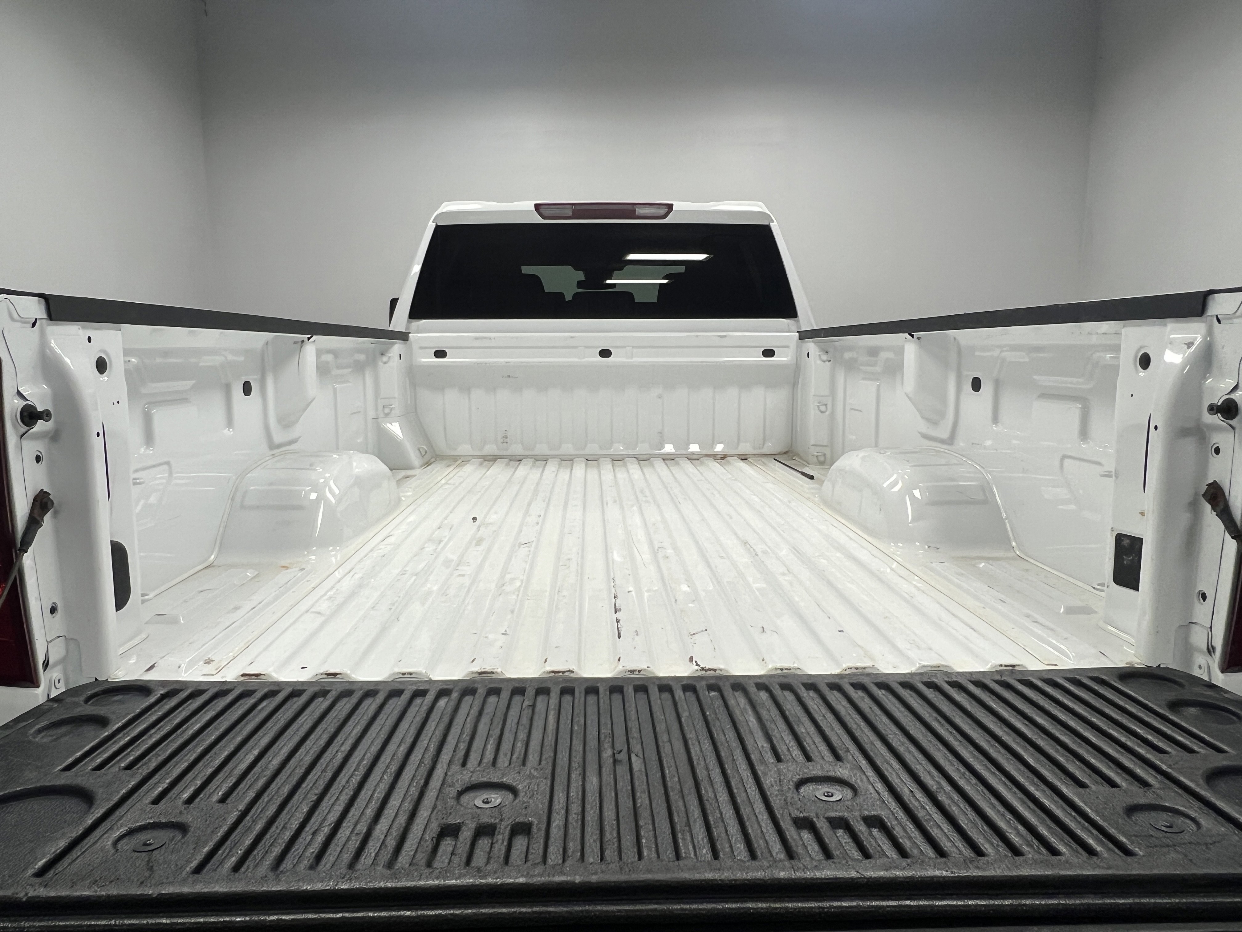 2024 Chevrolet Silverado 2500HD LT photo 9