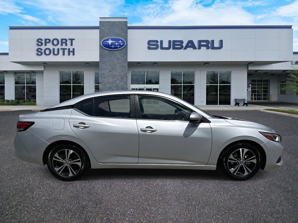 2022 Nissan Sentra SV photo 2